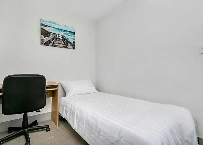 Sx339 - Cbd Chinese Gardens Views, Modern 2Br Apt